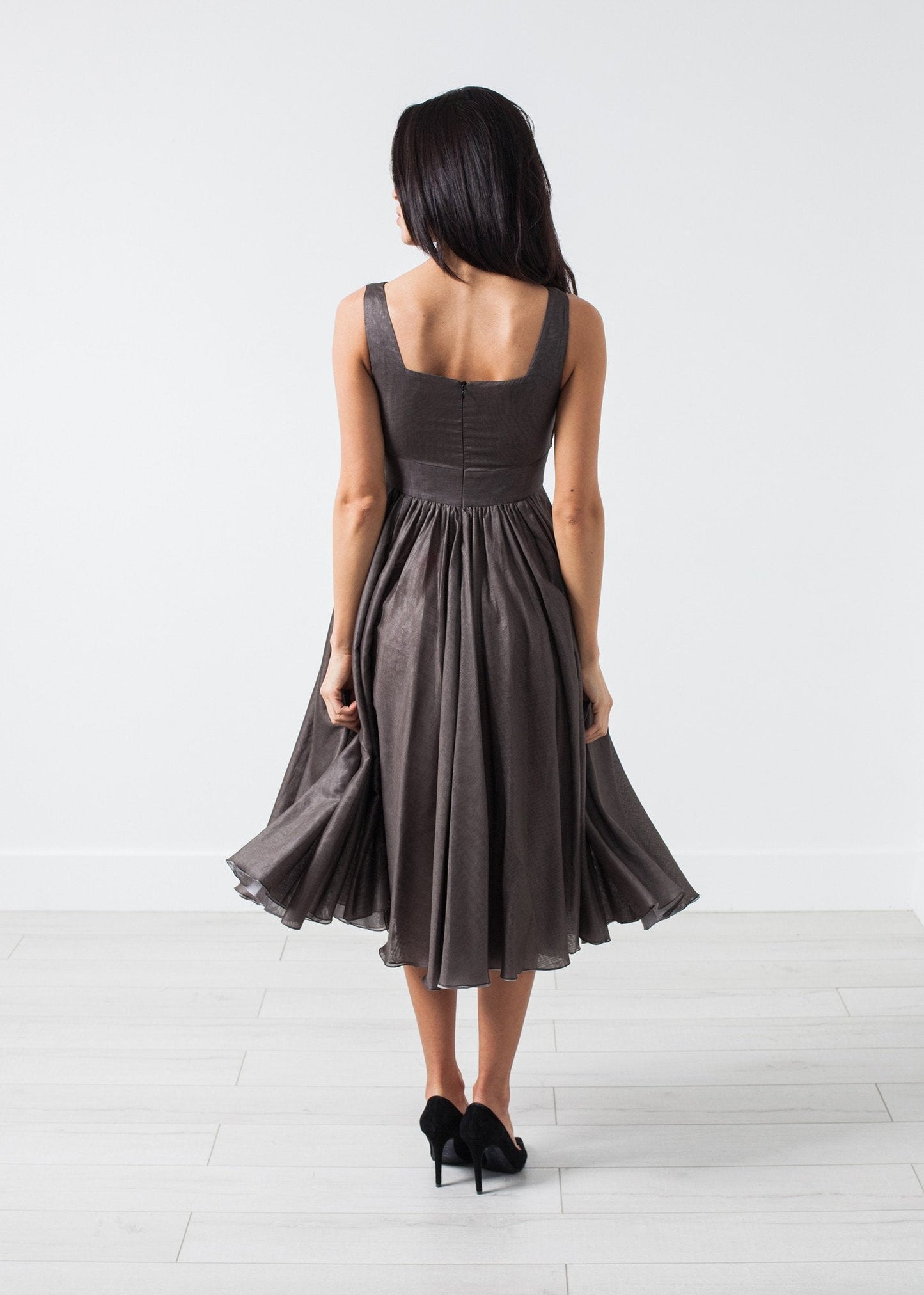 ROBE EN VOILE GRIS PERLE