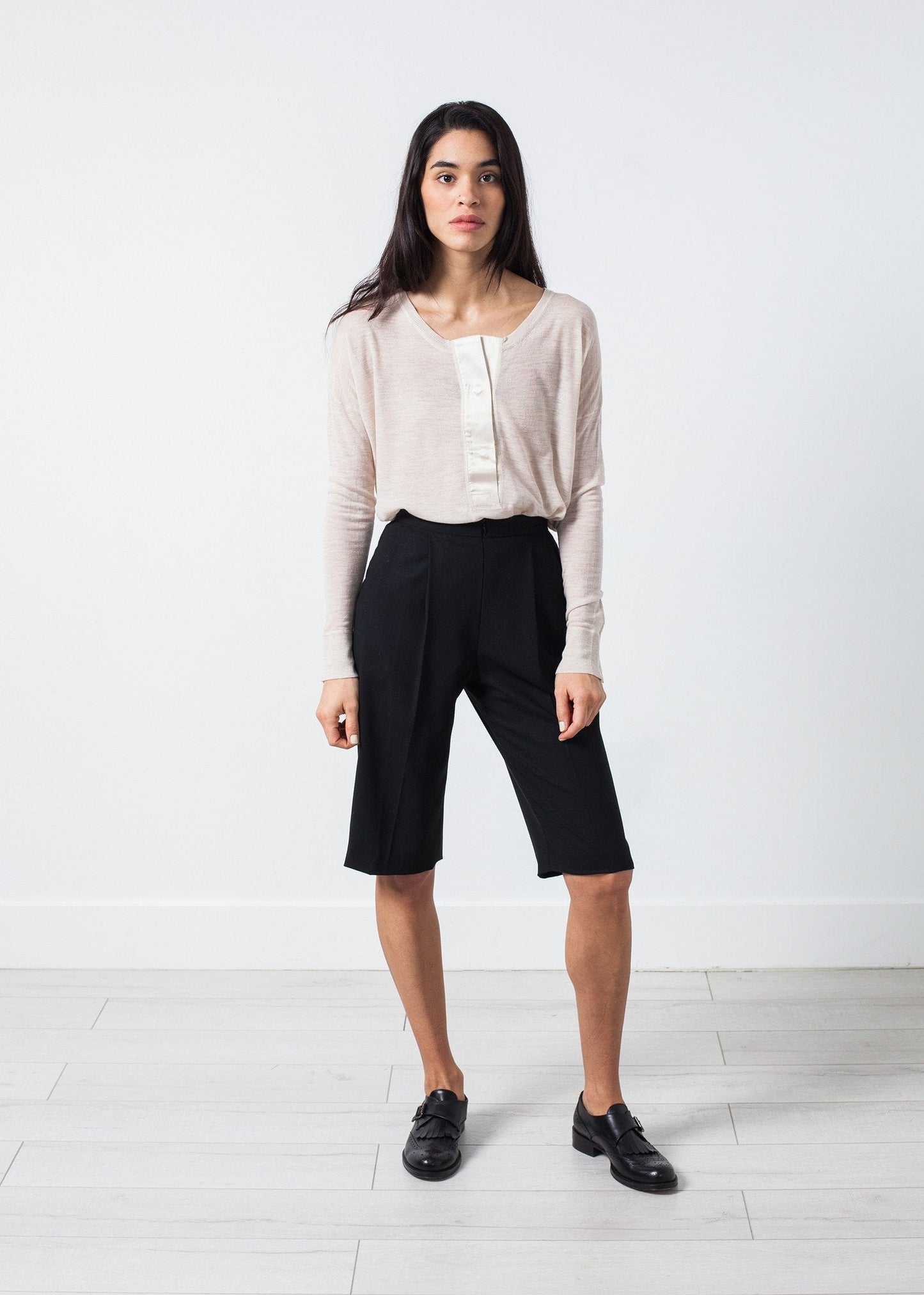 Gewebte Shorts in Schwarz