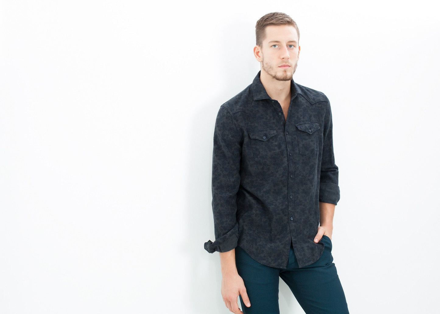 Western Arkansas Button-Up in Dark Hash Floral 
