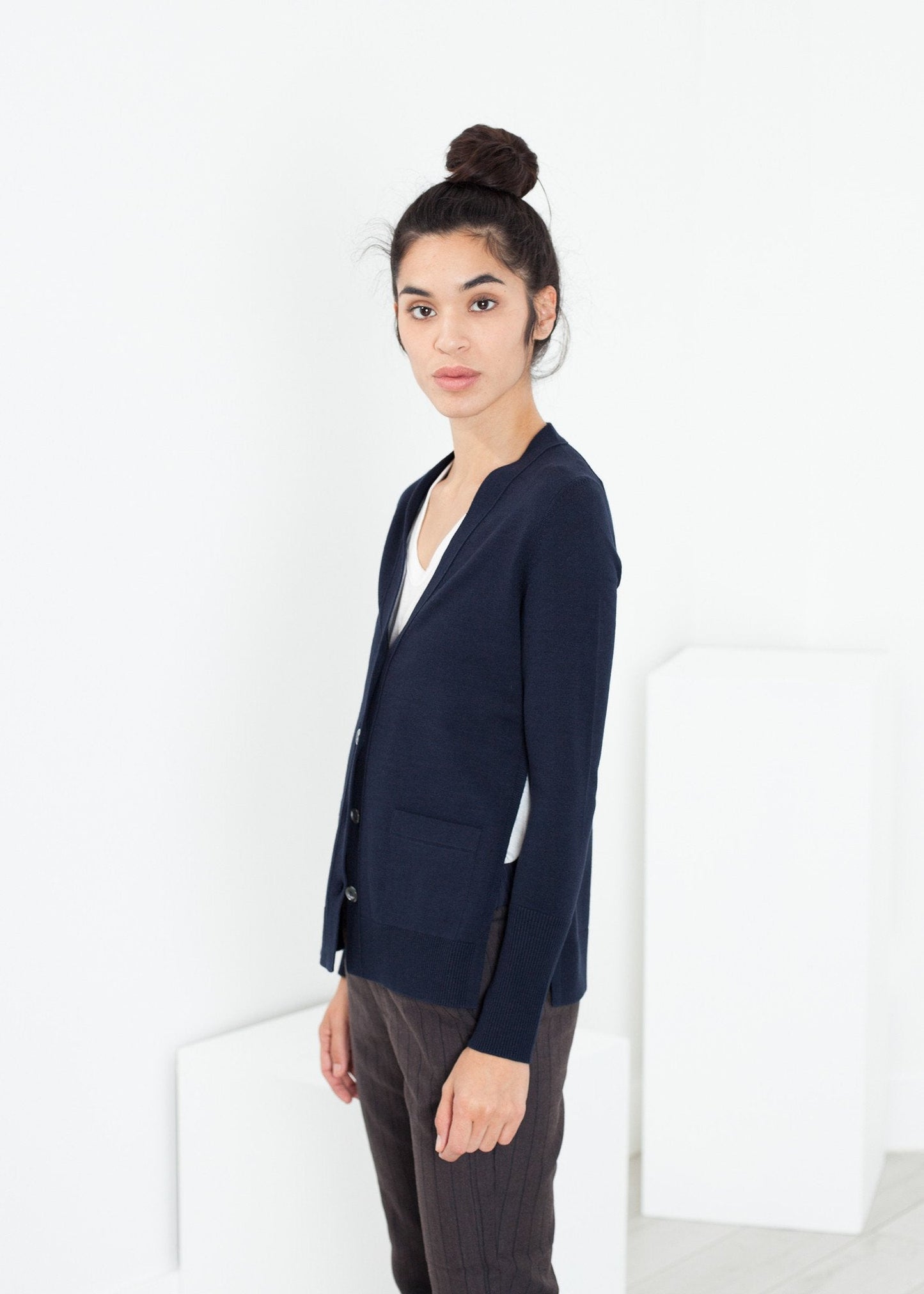 Cardigan carré en bleu marine