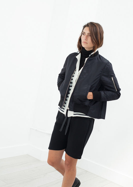 Swing-Bomber in Schwarz