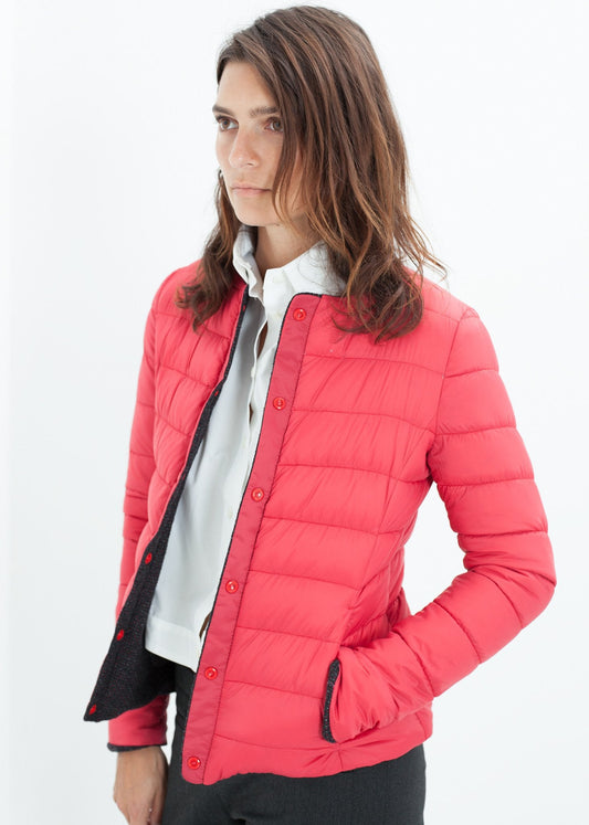 Camelia Wendejacke in Schwarz/Rot