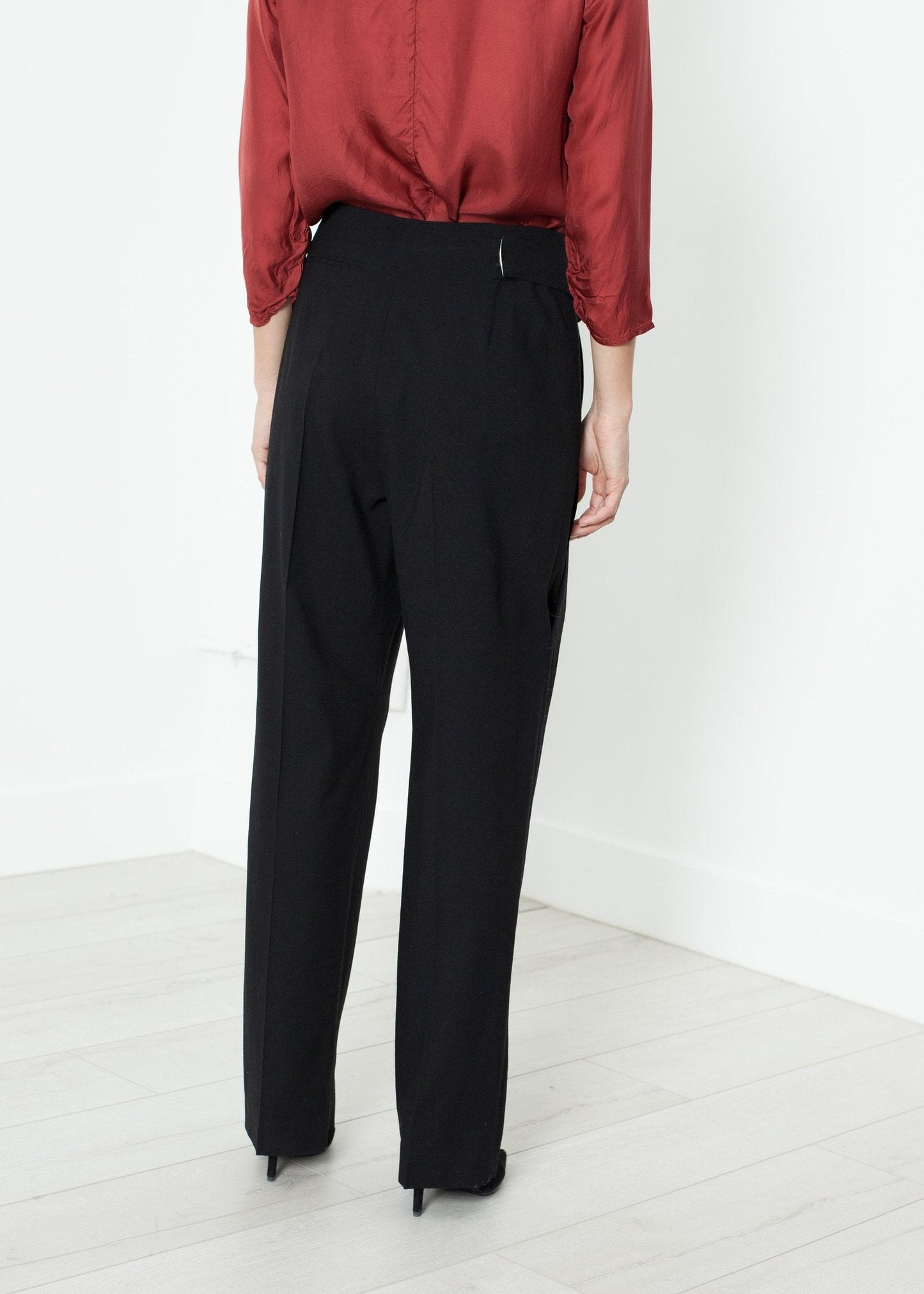 Bundfaltenhose in Schwarz