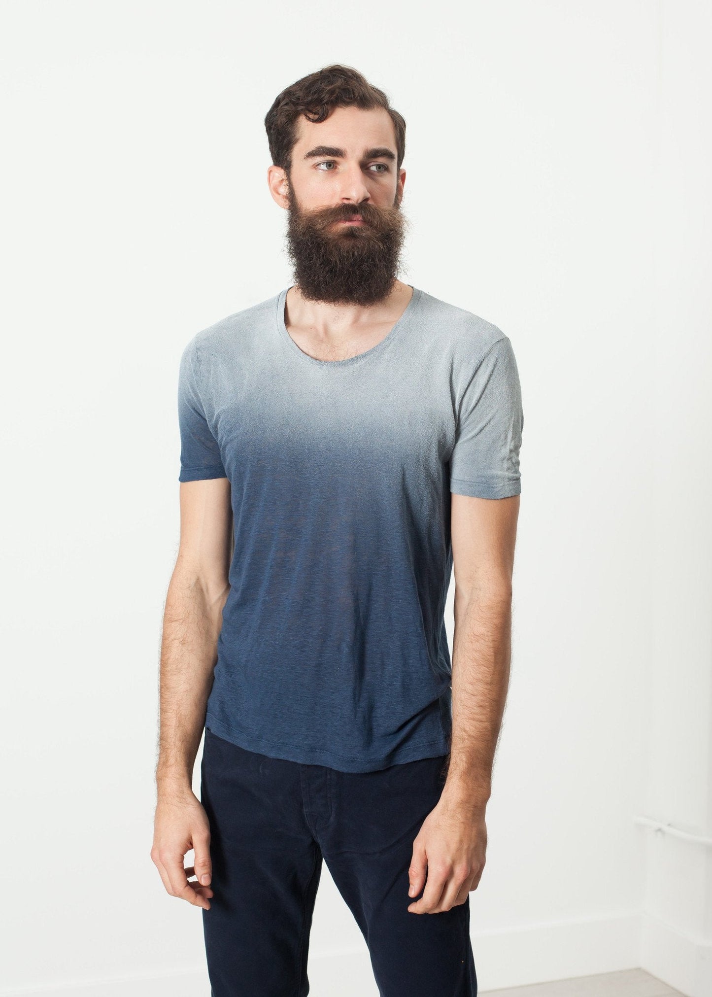 T-Shirt mit Aufdruck in Marineblau