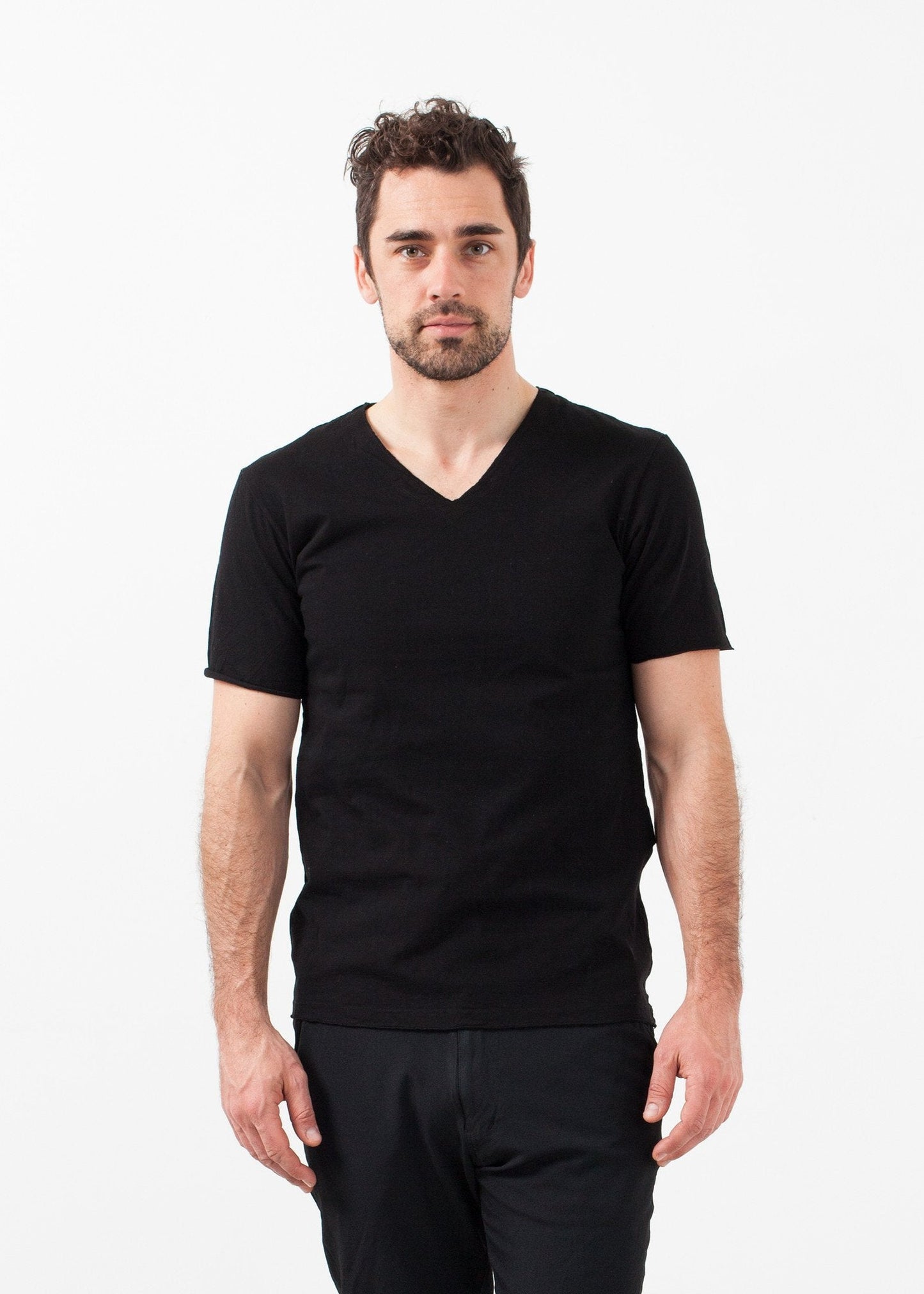 T-Shirt mit V-Ausschnitt