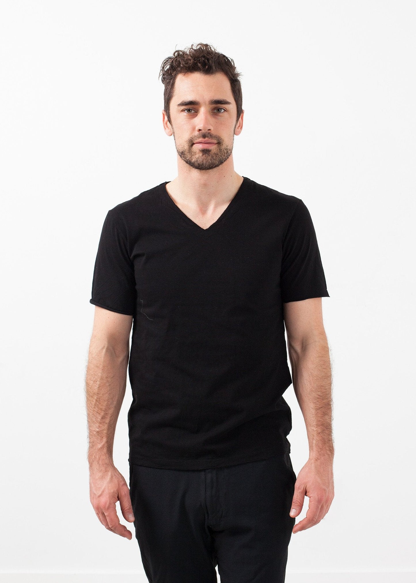 T-Shirt mit V-Ausschnitt