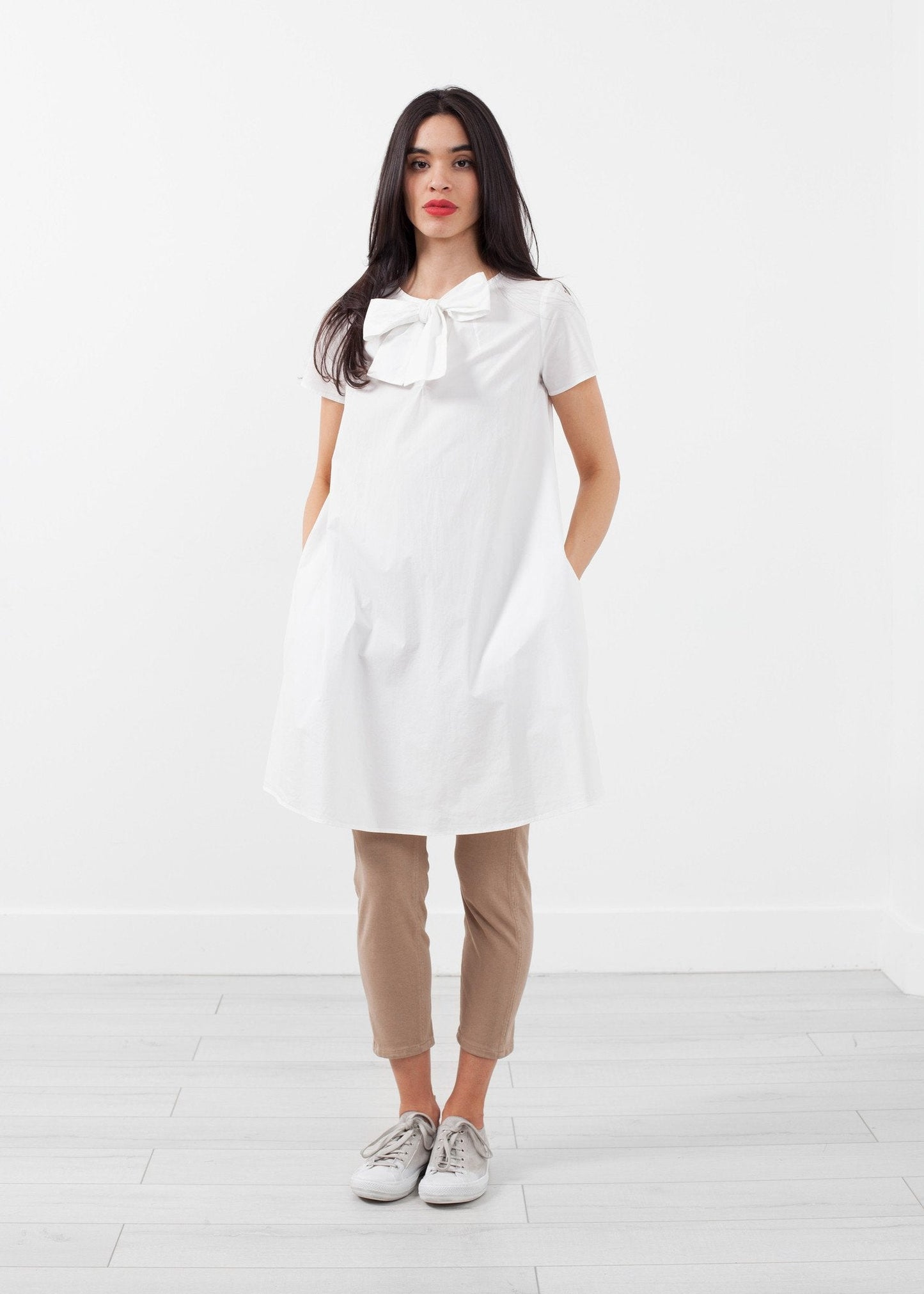 Babydoll rosettklänning