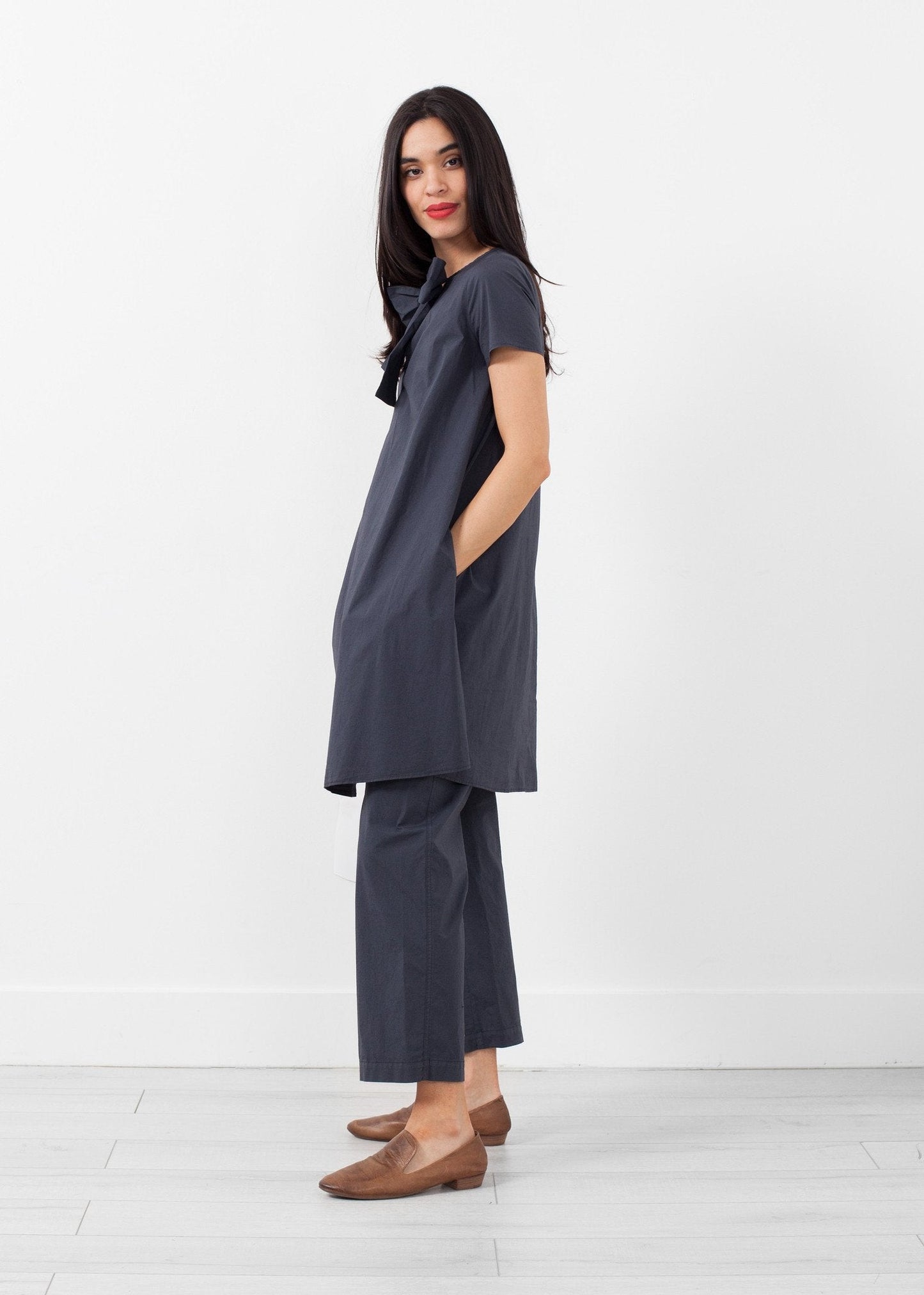 Babydoll rosettklänning