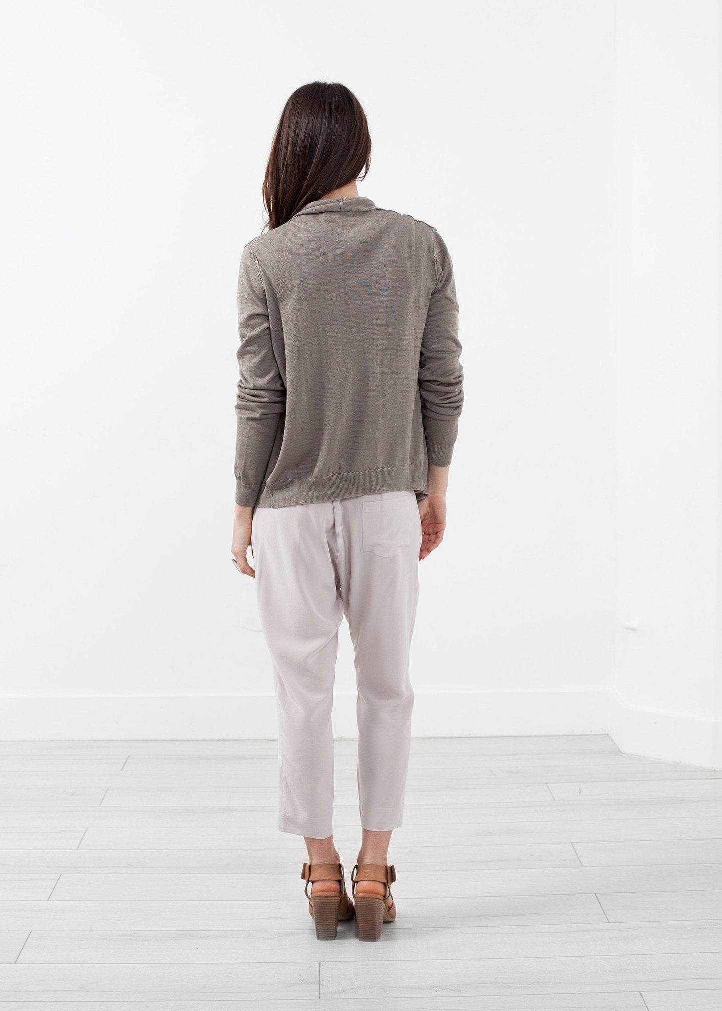 Strickjacke mit Schal