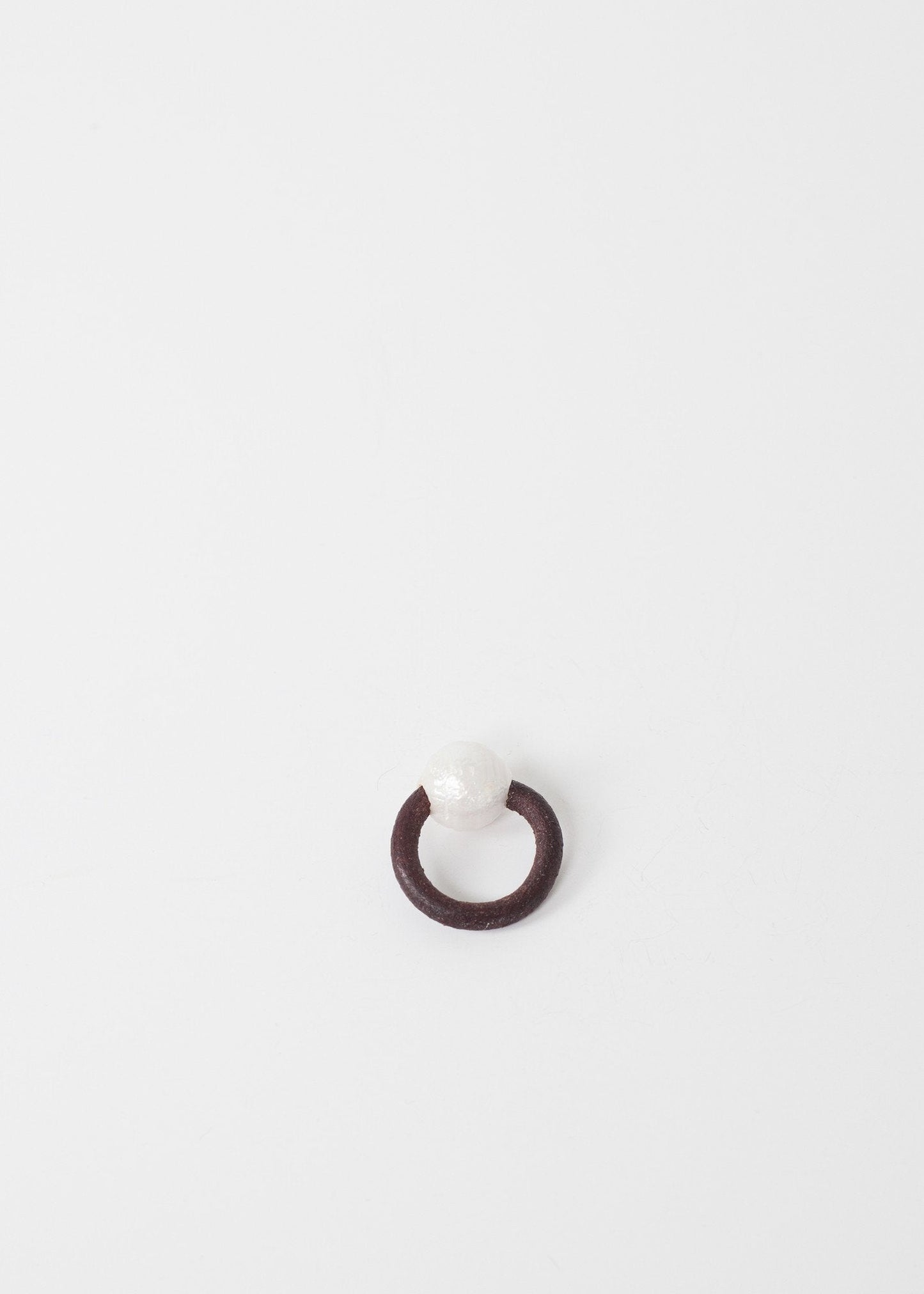 April-Ring