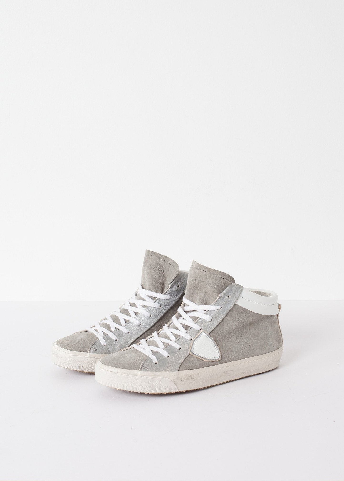 Hoher Sneaker