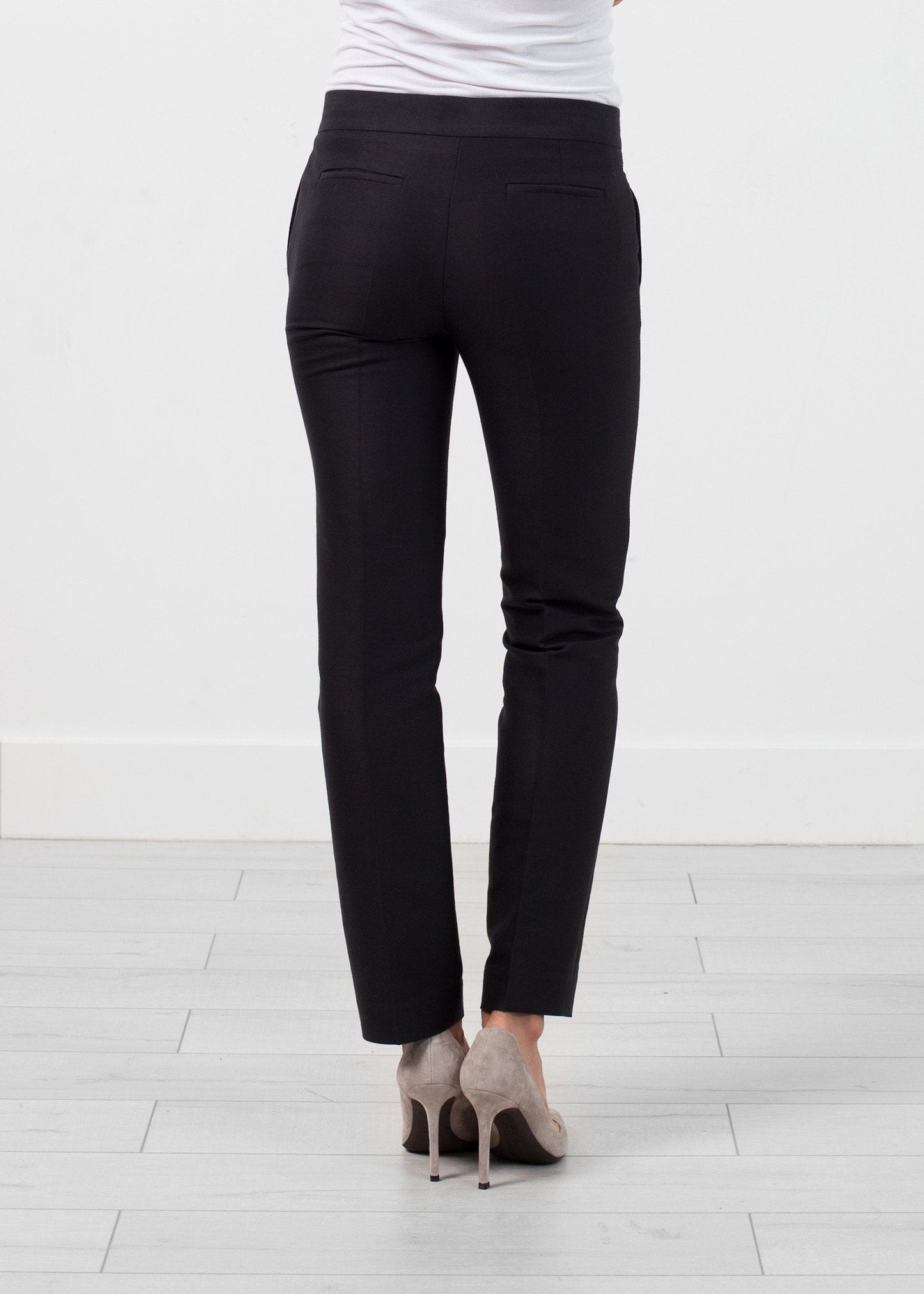 Hose mit gerader Naht in Schwarz